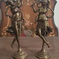 مجسمه برنزی