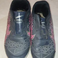 کفش چمن مصنوعی