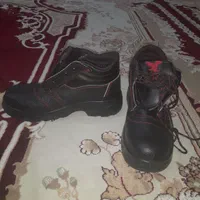 کفش کار ایمنی