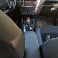 یک دستگاه خودروتاراv4|خودرو سواری و وانت|آبادان, |دیوار