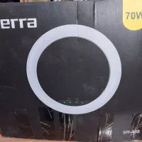 چراغ رینگ لایت