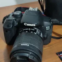 دوربین کنون 700d