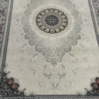 فرش  چهار متری نو نو هنوز استفاده نشده