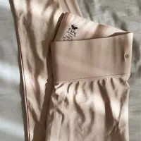 شلوار لگ براق میکروفیبر شاین بژ جنس عالی