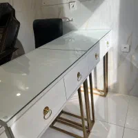 میز ناخن 3 عدد نونو/ چراغ ایستاده / استند لاک فلزی