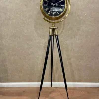 ساعت ایستاده