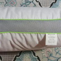 دو عدد بالشت طبی