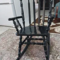 صندلی راک. و چهار عدد پشتی دیواری