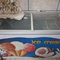 یخچال بستنی