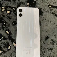 سامسونگ a05 حافظه ۱۲۸ یکساعت فقط کارکرده