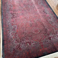 قالی شرابی رنگ ابریشمی|فرش|تهران, هروی|دیوار