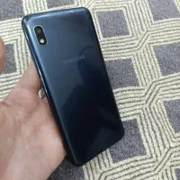 گوشی A10 سالم و تر تمیزبا جعبه شارژر انتقال مالکیت