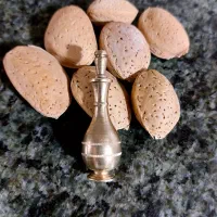 سرمه بادام برای چشم
