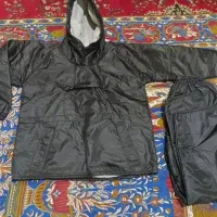 لباس بادگیر|لباس|قم, وادی السلام|دیوار