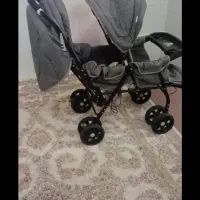 کالسکه دوقلو