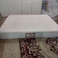 تشک دونفری در حد نو|تشک تختخواب|برخوار, |دیوار