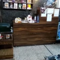 لوازم کافی شاپ(کولرگازی،یخچال،دکور)