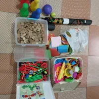 تعدادی اسباب بازی