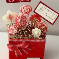 باکس گل شمع ولنتاین مصنوعی قرمزصورتی دسته عروس کیک