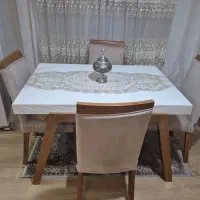 میز ناهار خوری