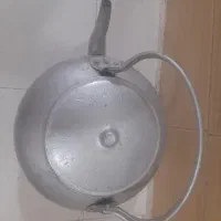 کتری ۱۵ لیتری و تشت عرض ۴۵ و عمق تشت ۱۵ ثانت