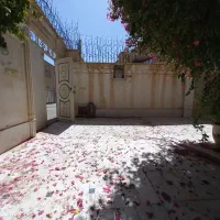 محورامیرکبیر بلوار الغدیر ۲۵۰متر ۲طبقه زیرقیمتی|فروش خانه و ویلا|کاشان, الغدیر|دیوار