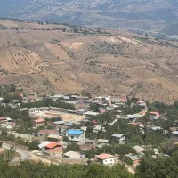 زمین-کنار-محل
