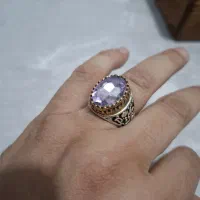 انگشتر رنگ و طرح خاص