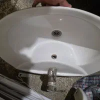 سینک و روشویی سالم و تمیز