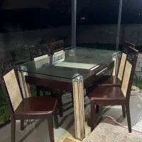 صندلی و میز