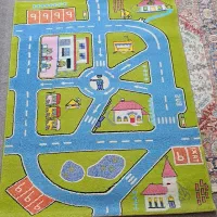 فرش اتاق خواب کودک ابعاد ۱.۵×۱ در حد نو