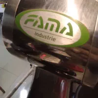 آسیاب فاما یک کله و وافل ساز صنعتی|خردکن، آسیاب، غذاساز|دوگنبدان, |دیوار