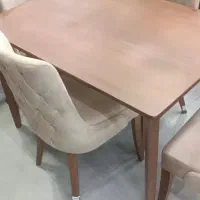 میز غذاخوری