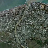 زمین-کشاورزی-همراه-با-آب-چاه-و-رودخانه