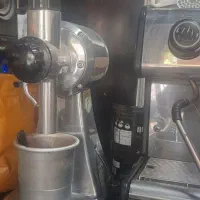 کافه با تمام وسایل بصورت کلی|کافی‌شاپ و رستوران|باغستان, |دیوار