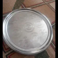 دو عدد سینی غذا خوری یکی کوچک
