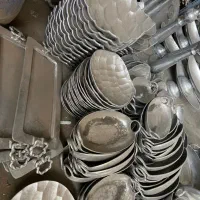 کار در کارگاه تولیدی الومینیوم