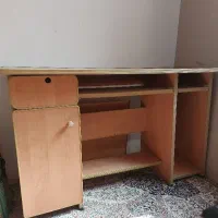 میز کامپیوتر چوبی