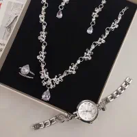 بدلیجات عروس و ساعت|بدلیجات|قم, باجک یک|دیوار