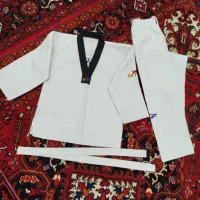 لباس تکواندو زنبوری در حد نو