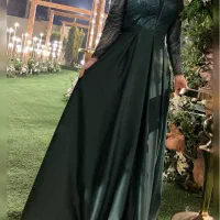 لباس مجلسی|لباس|لاهیجان, شیخ زاهد|دیوار