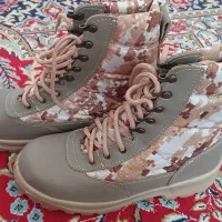 پوتین  خاکی سایز ۴۱  نو نو