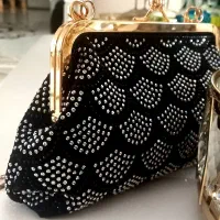 کیف مجلسی|کیف، کفش، کمربند|ری, جوانمرد قصاب|دیوار