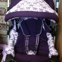 کالسکه در حد نو baby hous