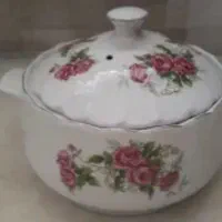 سوپخوری و بشقاب