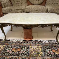 میز مرمر با پایه های برنز