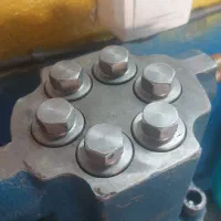 پمپ روغن بیل تراکتور|قطعات یدکی و لوازم جانبی|بشاریات, |دیوار