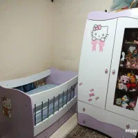 تخت گهواره ای به همراه کمد کودک