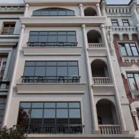 شهرک-بهداری-میلان-بیست-متری-طبقه-آخر