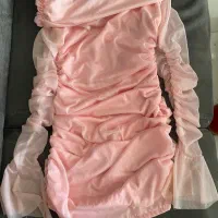 لباس مجلسی‌ صورتی